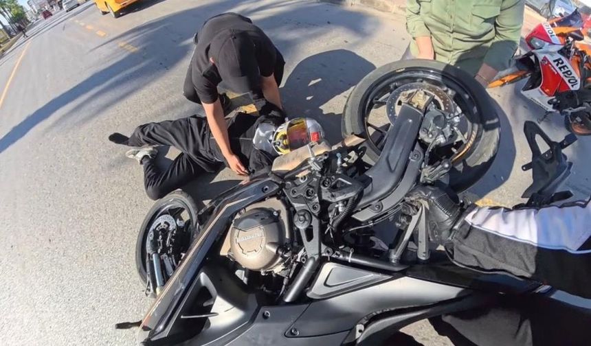 Kask Hayat Kurtardı: Motosikletli Kazayı Ucuz Atlattı