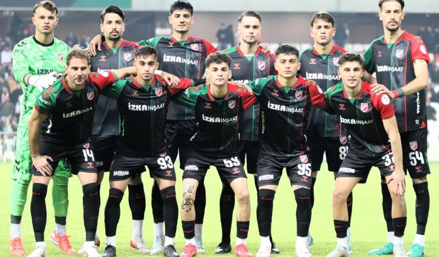 Karşıyaka devre arasına galibiyetle girdi