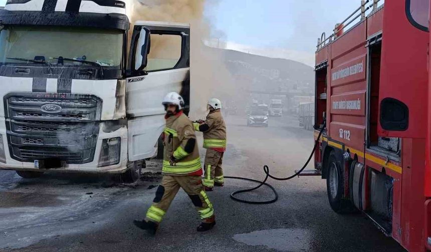 Belen'de tır yangını