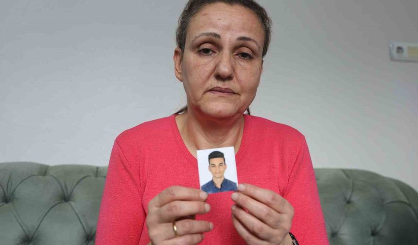 Birleşik Arap Emirlikleri'nde mahkum edilen genç kaptanın annesi 'sesine hasret kaldım' dediği evladından gelecek umutlu haberi bekliyor