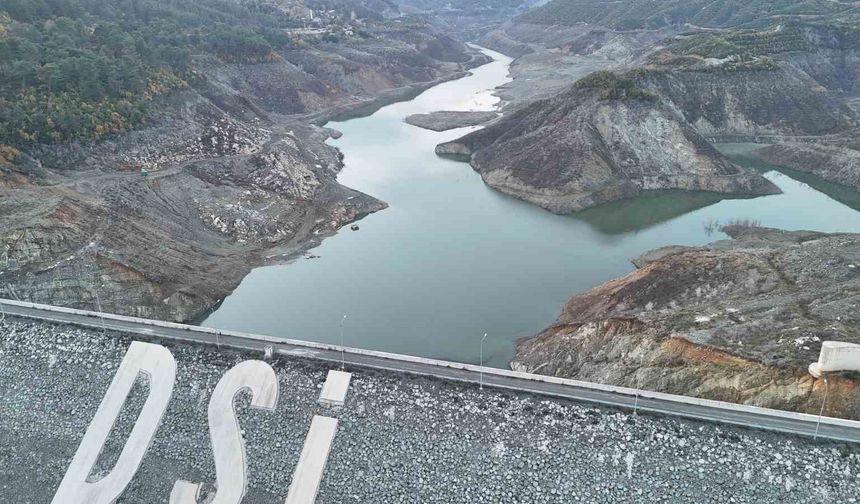 Karaçay barajının su seviyesinin yüzde 6'ya düştüğü Hatay'da 230 sondaj vuruldu