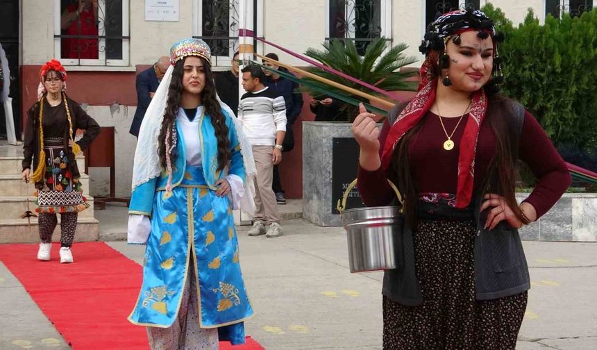 Mersin'de 'Yörük Göçer Kültür Kalır' şöleni