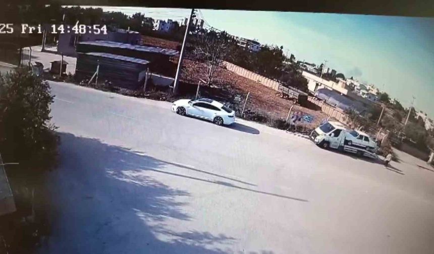 Otomobille geldi çekiciden telefon çaldı: 120 suç kayıtlı hırsızın o anları kamerada