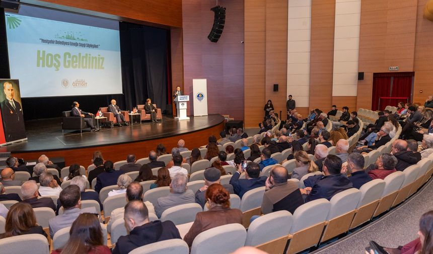 Ruşen Keleş Mersin’de Kentleşmeyi Anlattı