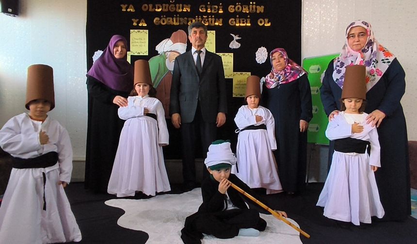Anamur’da 4-6 yaş öğrencilerinden Mevlana anması