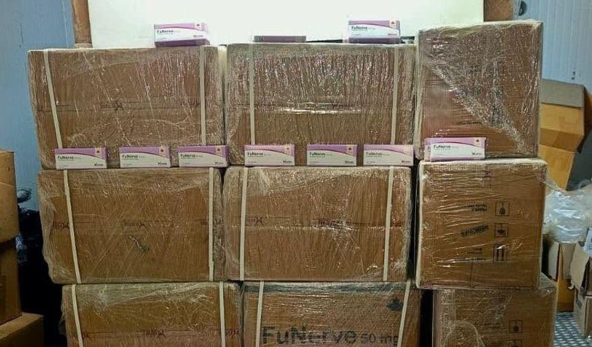 Mersin Limanı'nda 280 bin sentetik hap ele geçirildi