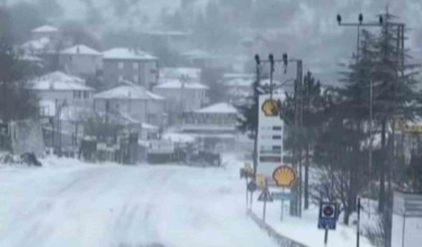 Sertavul Geçidi'nde ulaşım kontrollü sağlanıyor