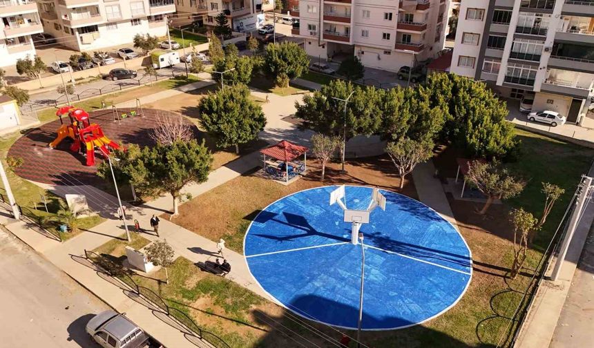 Tarsus'ta parklar yenileniyor