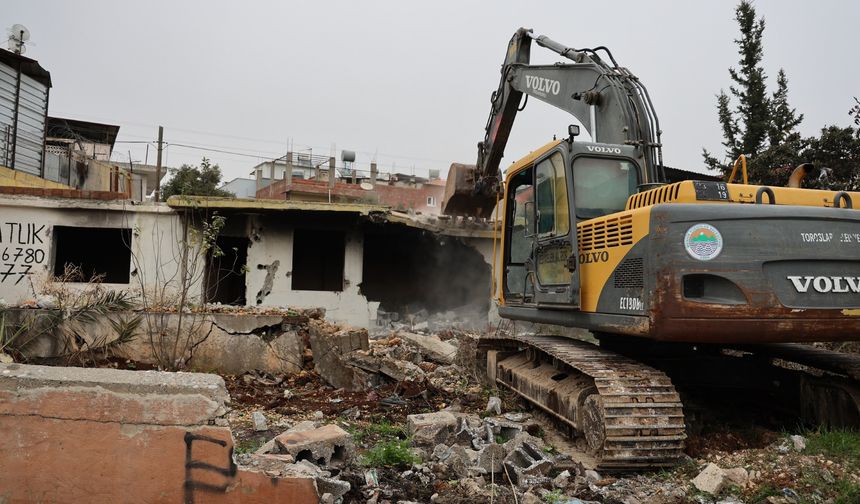 Abdurrahman Yıldız: "Metruk Yapıların Sosyal Riski Büyük"