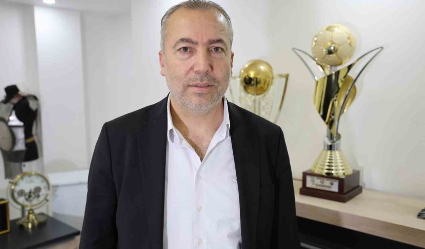 Adana Demirspor Başkanı Zeybek: 'Bundan sonra bütün sorumluluk artık bu şehrindir'