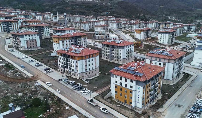 Cumhurbaşkanının açıklandığı deprem konutlarının fiyatları depremzedeleri sevindirdi