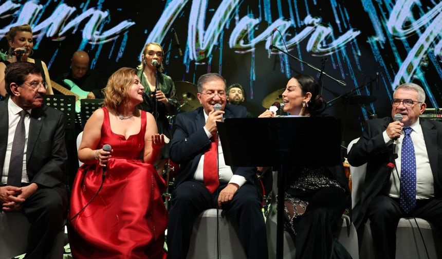 MEFA İnşaat 40. yılını görkemli gala gecesiyle kutladı