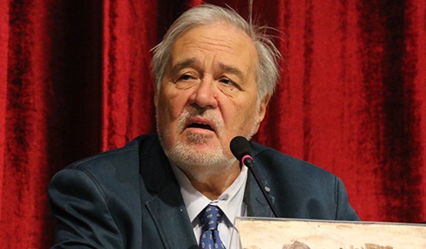 Büyük Tarihçi İlber Ortaylı Hayatını Kaybetti