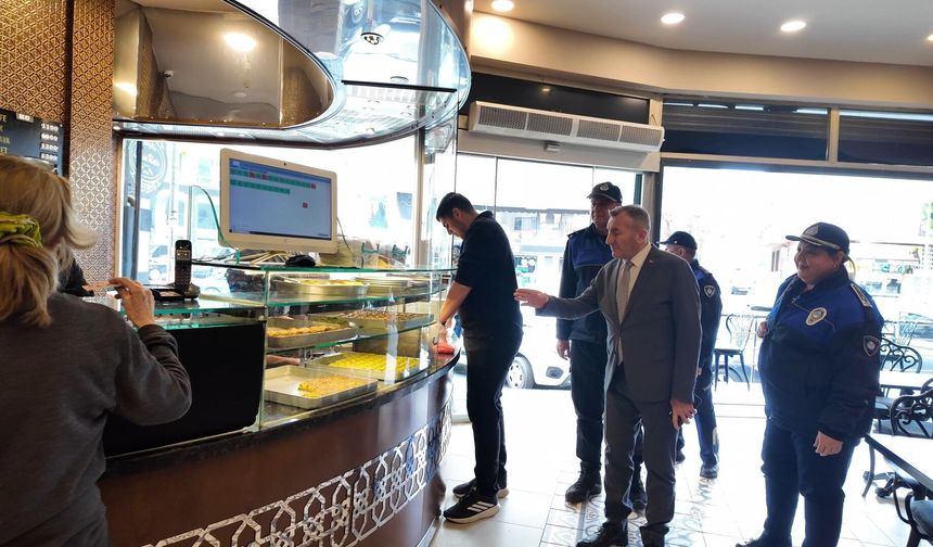 Akdeniz’de Bayram Mesaisi: Tatlıcılara Sıkı Denetim