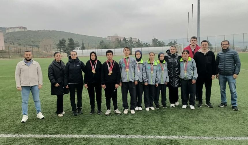 Özel sporcular atletizm müsabakaları Düzce’de yapıldı