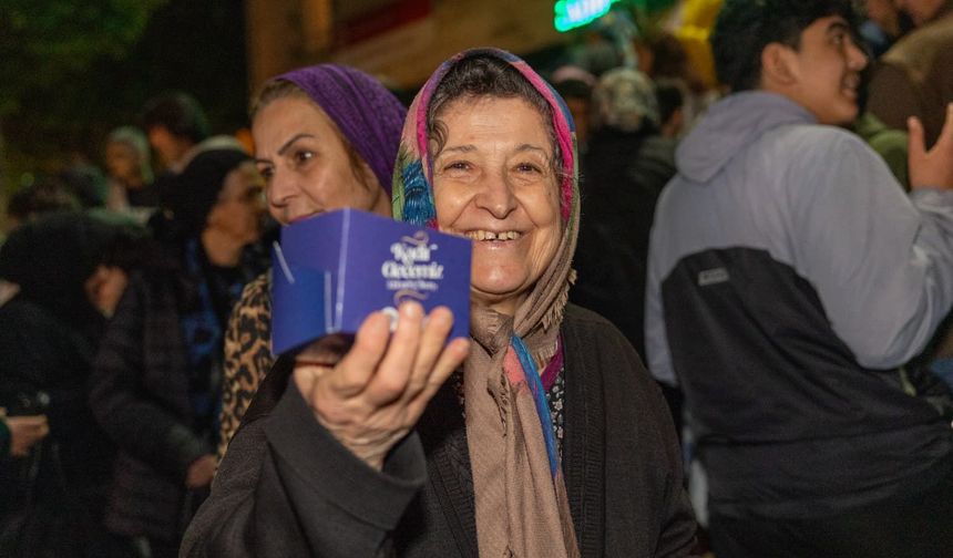 Yenişehir’de Binlerce Kandil Simidi Dağıtıldı