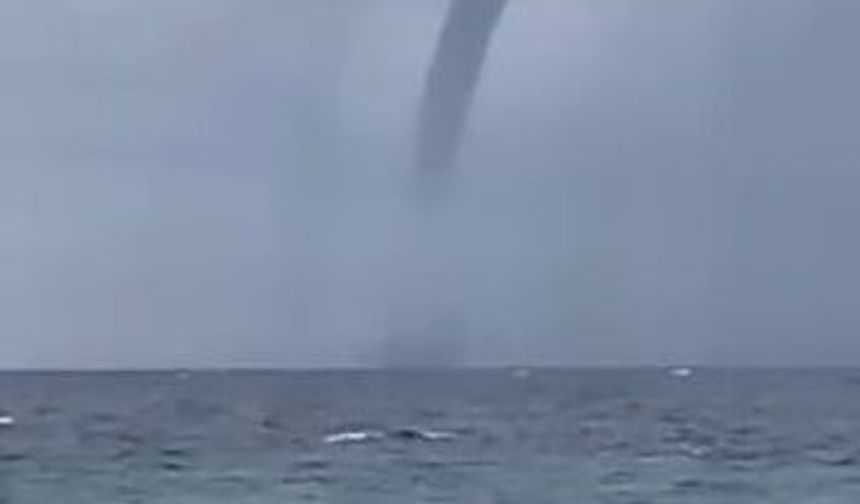 Antalya'da korkutan hortum karaya ulaşmadan kayboldu