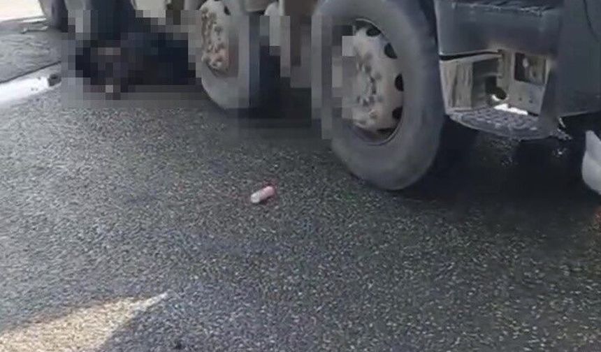 Beton mikserinin altında kalan motosikletli feci şekilde can verdi