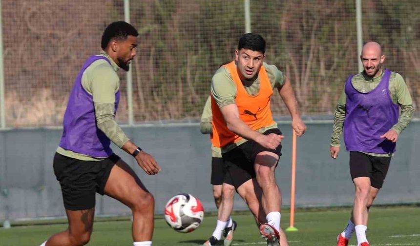 Corendon Alanyaspor, Göztepe maçı hazırlıkları sürdürdü