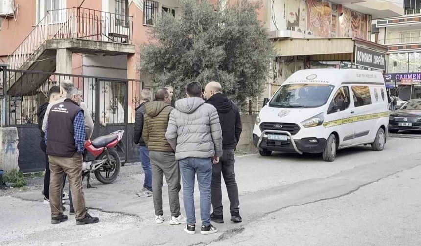 Hatay’da 70 Yaşındaki Kadını Altınları İçin Darp Ettiler