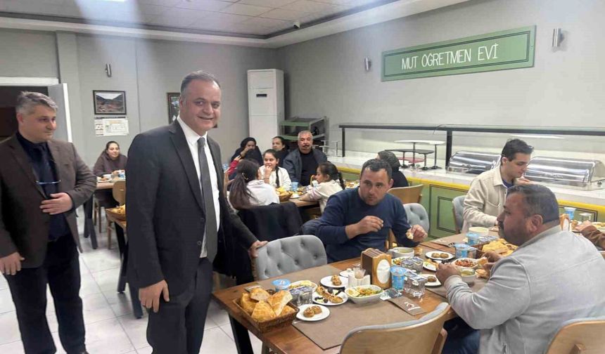 Kaymakam Çelikkol Roman vatandaşlarla iftar sofrasında buluştu