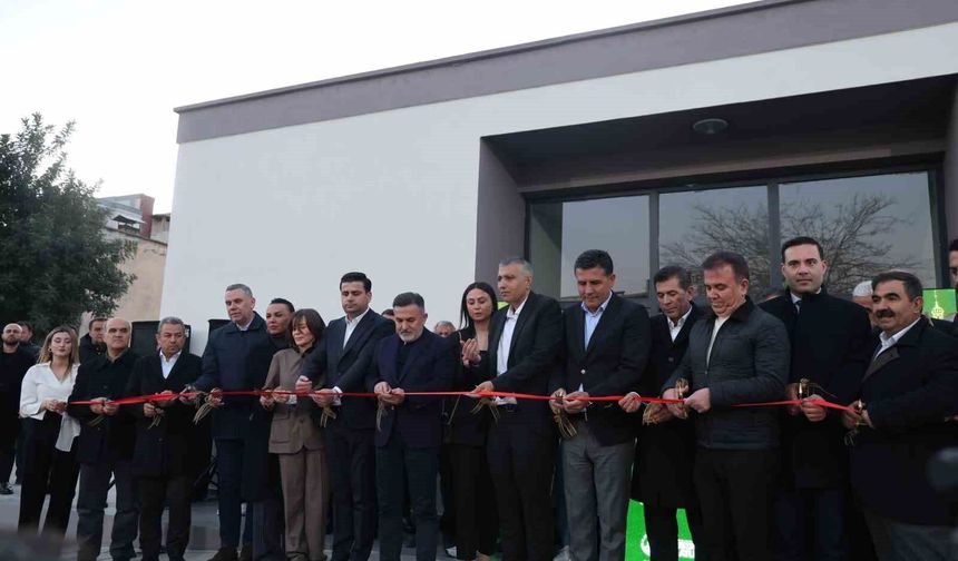 Kozan'da taziye ve kültür evi dualarla açıldı