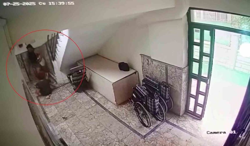 Özel eğitim merkezinin düşmedi dediği otizmli gencin düştüğü anın görüntüleri ortaya çıktı