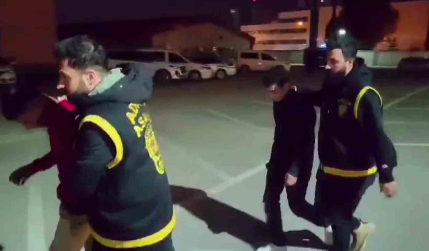 PVC ustasını öldüren 15 yaşındaki tetikçi ve motosikleti süren yaşıtı tutuklandı