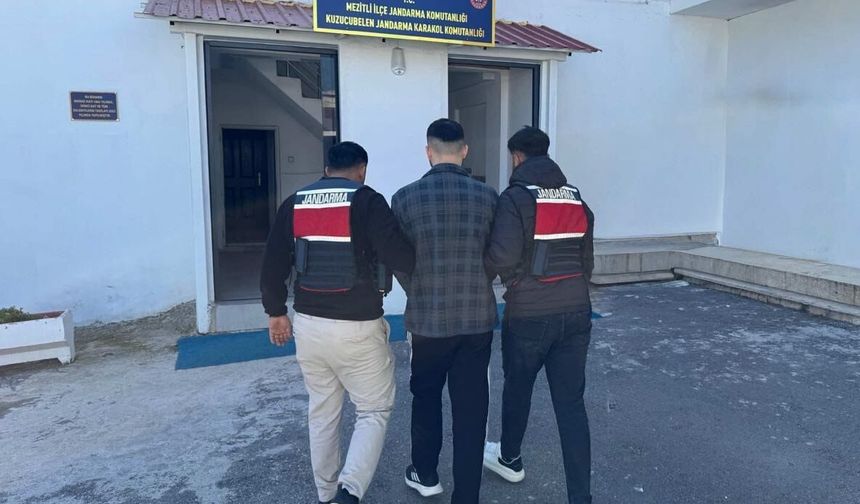 Mezitli'de 10 Ayrı Suçtan Aranan Şahıs Kıskıvrak Yakalandı