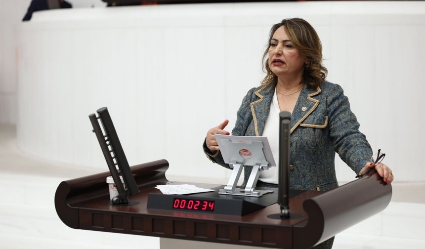 Dr. Müzeyyen Şevkin: Adana’nın 15 İlçesi İçin Meclis Göreve