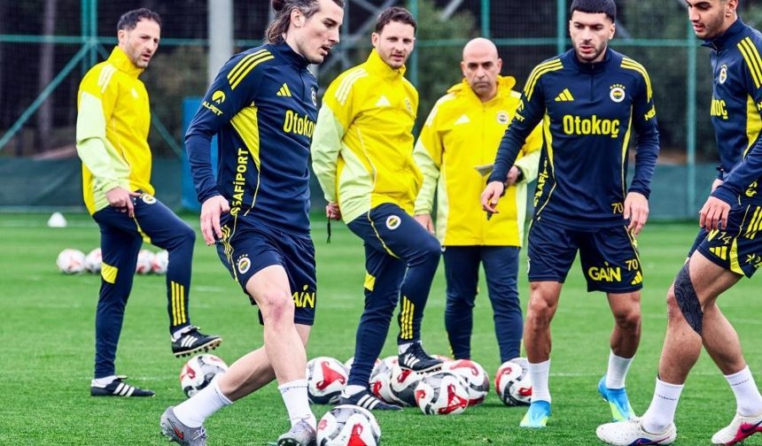 Fenerbahçe’de Kayseri Hazırlığı: Tedesco Taktik Çalıştırdı