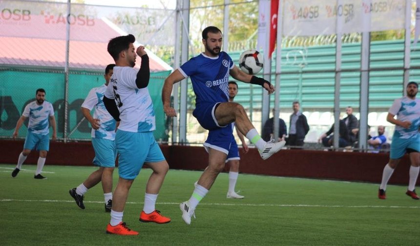 AOSB’de Futbol Şöleni: İkinci Haftada Gol Yağmuru!