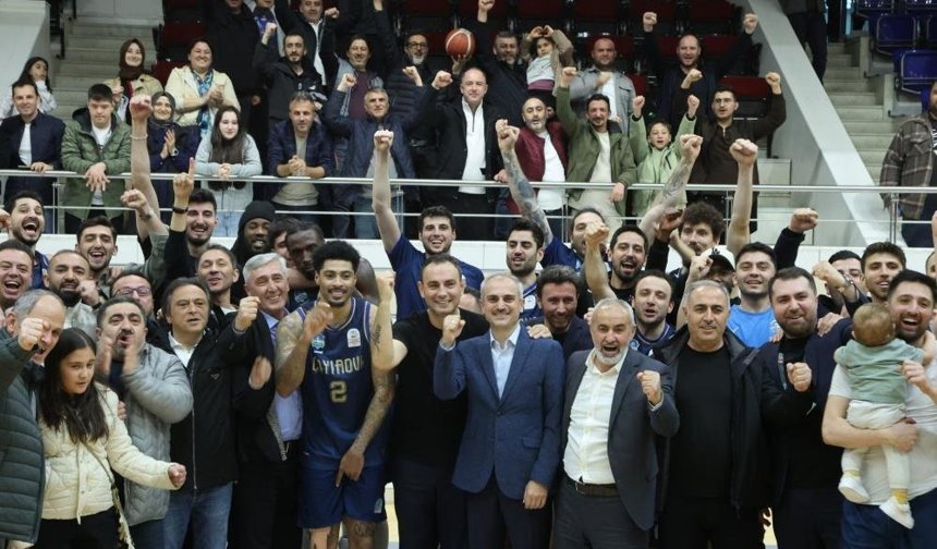 Çayırova Belediyesi Şampiyon: Basketbol Süper Ligi’ndeyiz!