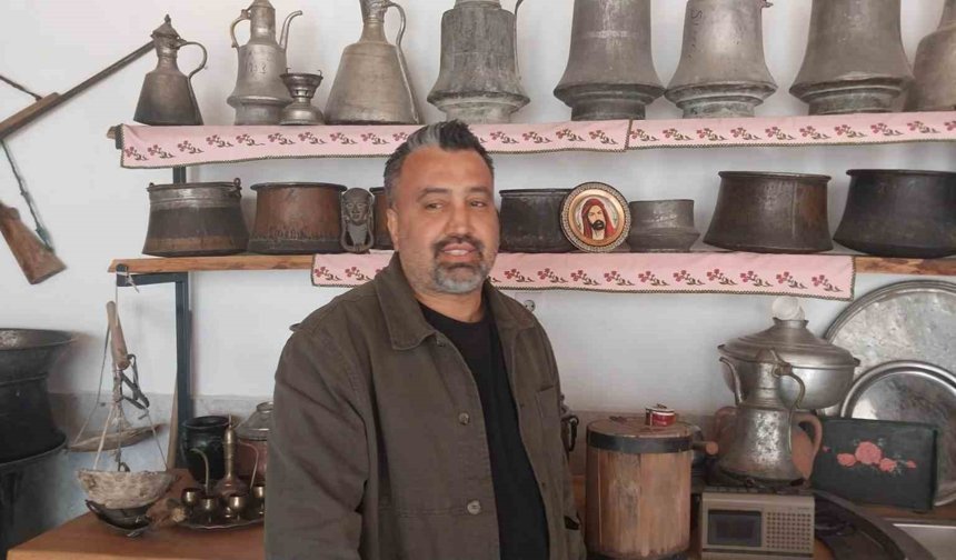 Mersinli İşletmeci Lokantayı Nostalji Müzesine Çevirdi