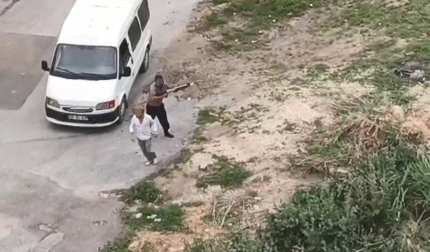 Dün taşlarla saldırdılar, bugün silahlarla ateş açtılar: 6 gözaltı