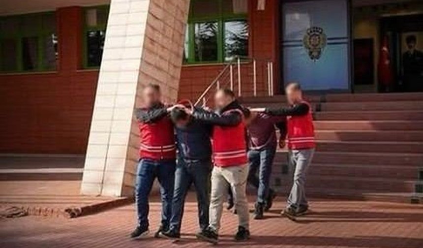 Ev ilanı üzerinden dolandırıcılık yapan 2 şüpheli tutuklandı