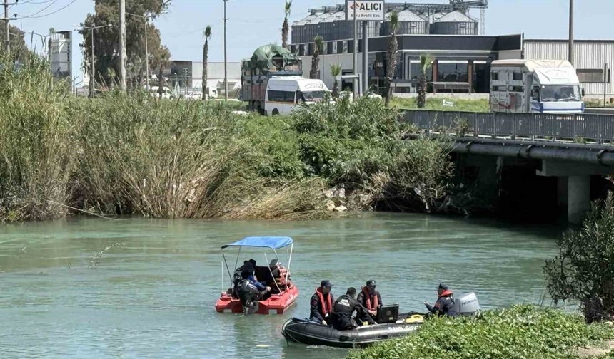 Mersin'de kayıp gencin aranmasına 6. günde de devam edildi