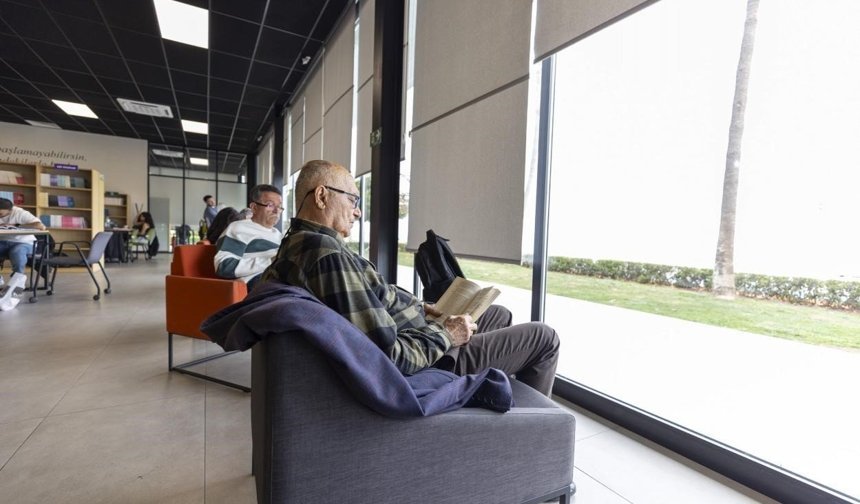 Mersin'e dijital kütüphane uygulaması geldi