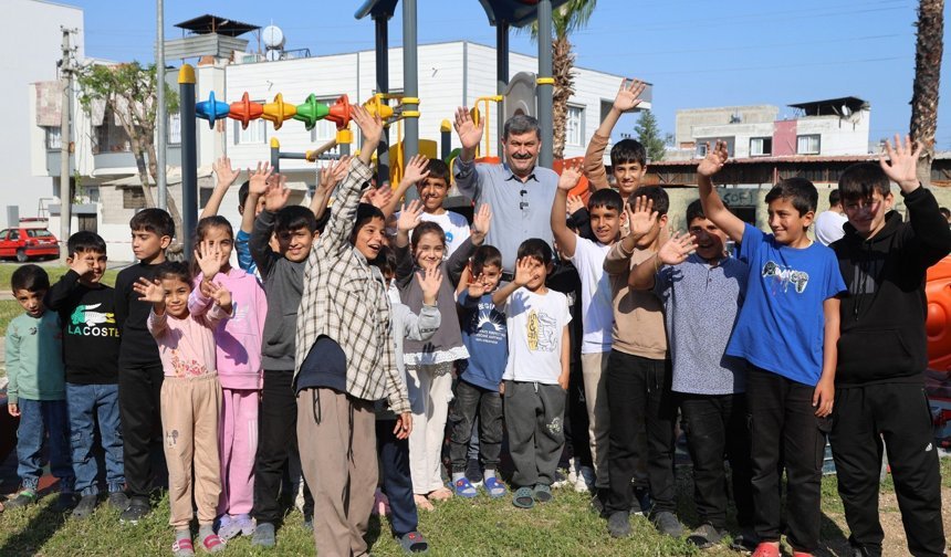 Toroslar'da Parklar Yenileniyor: Başkan Yıldız Sahaya İndi!