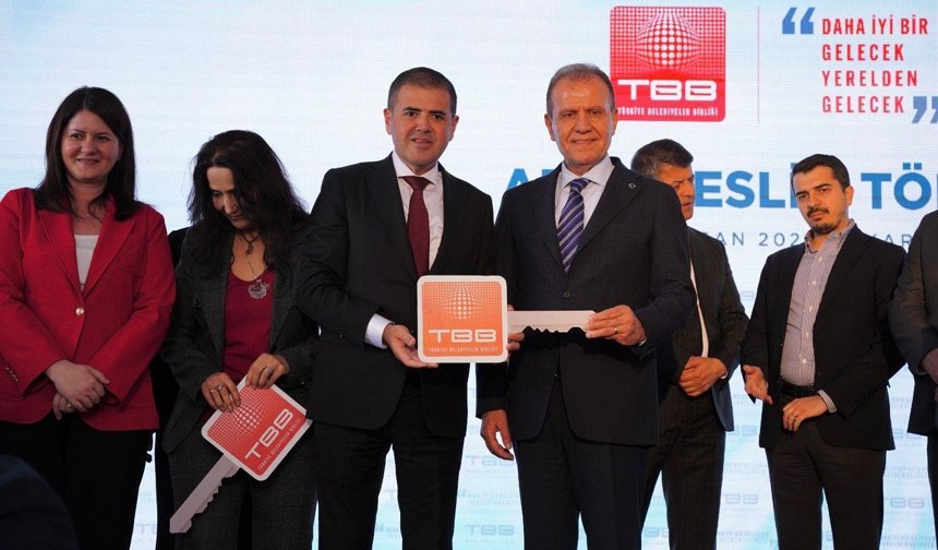 Mezitli’nin Filosu Güçleniyor: Yeni İş Makinesi Geldi!