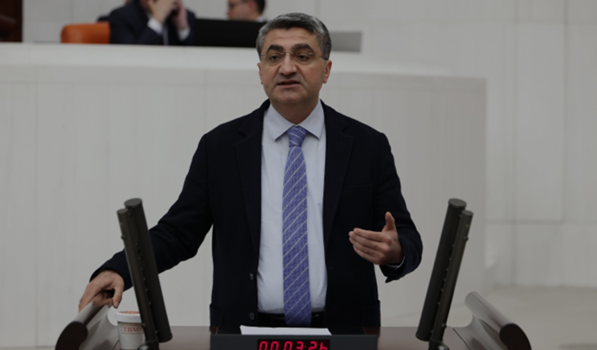 Ekmen: Okullarda Çeteleşme Riski Büyüyor