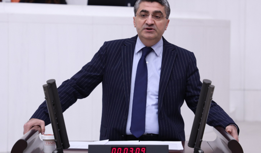 Ekmen'den Flaş Çağrı: Her Anneye Emeklilik ve Sigorta!