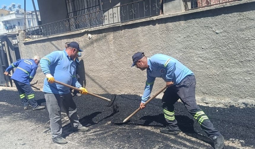 Akdeniz’de Yol Seferberliği: 10 Mahalle Birden Yenileniyor