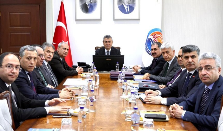 Mersin’de Kamu Hizmetleri Ve Yatırımlar Masaya Yatırıldı