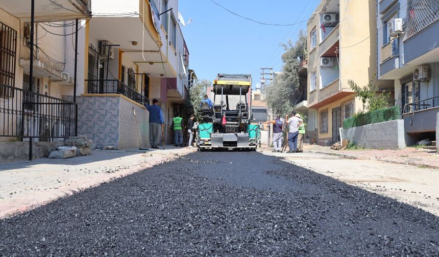 Toroslar'da 8 Mahalleye Asfalt Dokunuşu