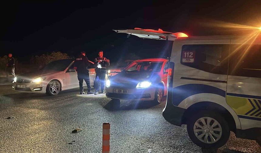 Burdur'da polis ekiplerinden sıkı denetim
