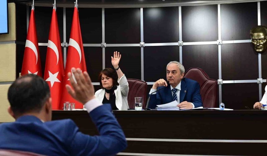 Kepez'in Mayıs gündeminde 2025'in bütçe başarısı konuşuldu