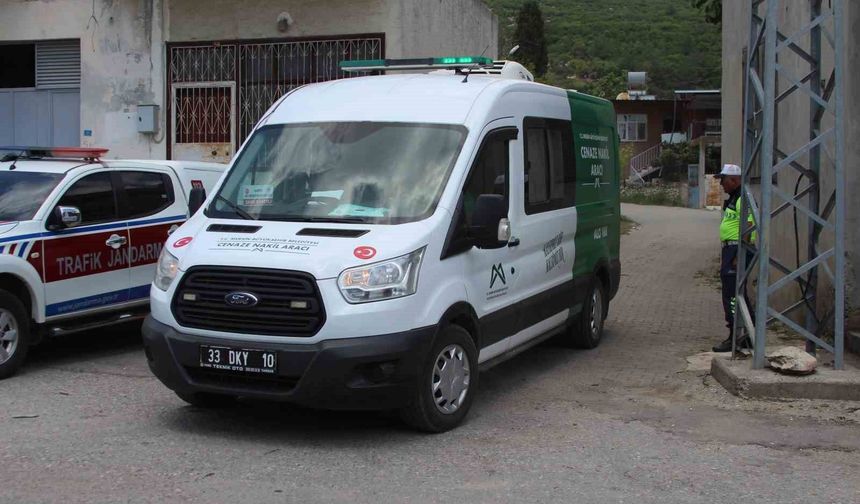Mersin'de katliam yapan zanlının cenazesi adli tıpa gönderildi