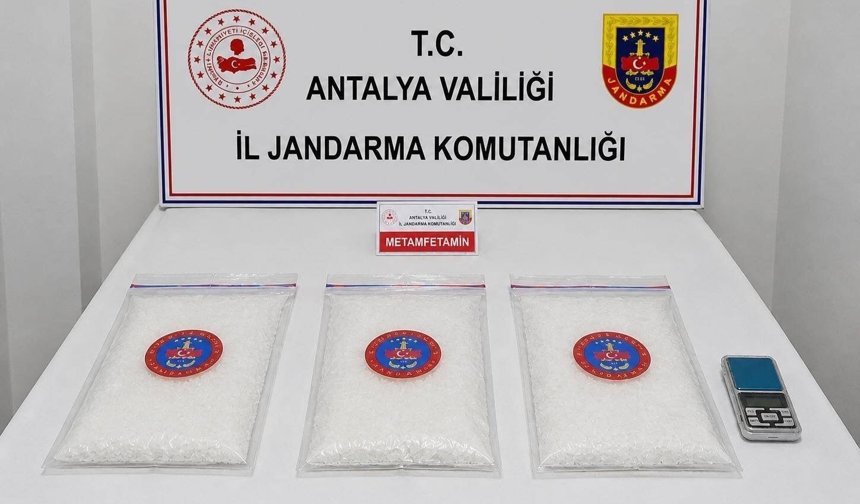 Serik'te uyuşturucu operasyonunda 2 tutuklama