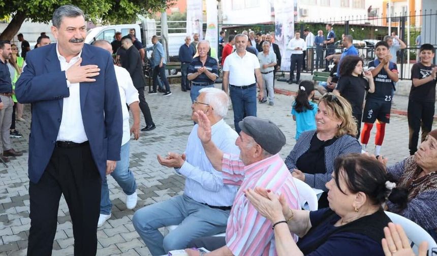 Başkan Yıldız Bugünde Mahalleye İndi, Vatandaş Derdini Anlattı